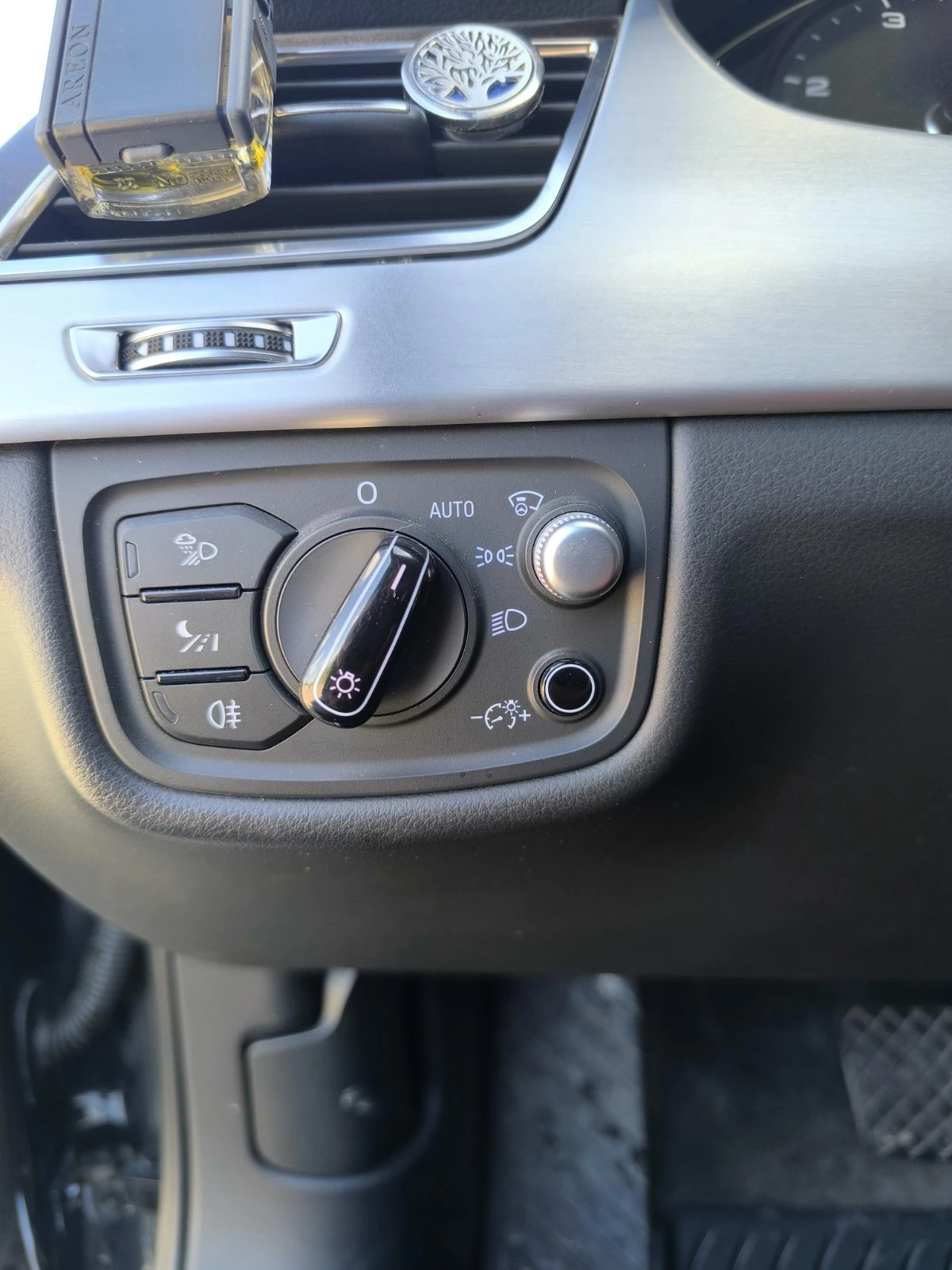 Audi A8  - изображение 10