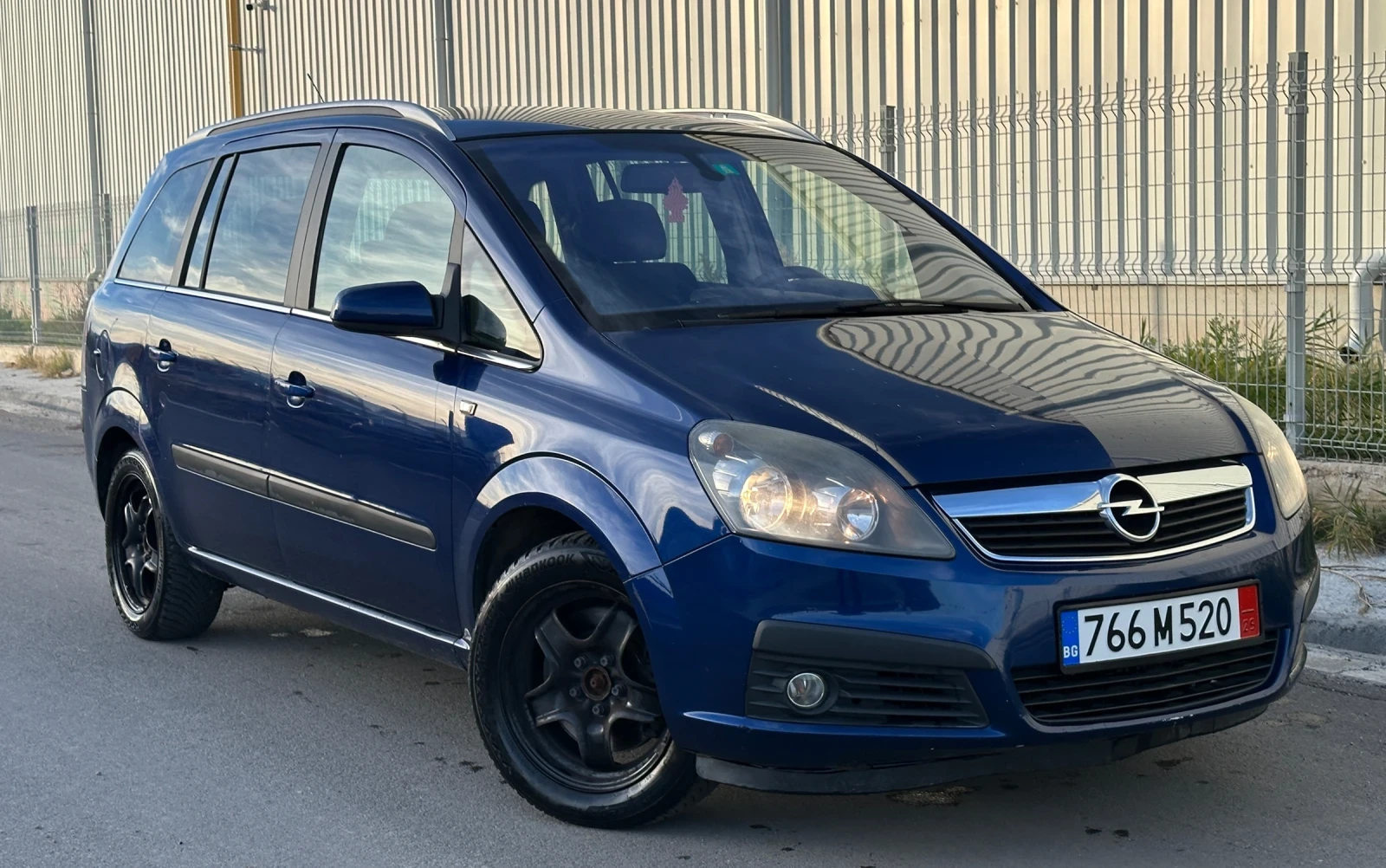 Opel Zafira 2.0 Turbo - изображение 5