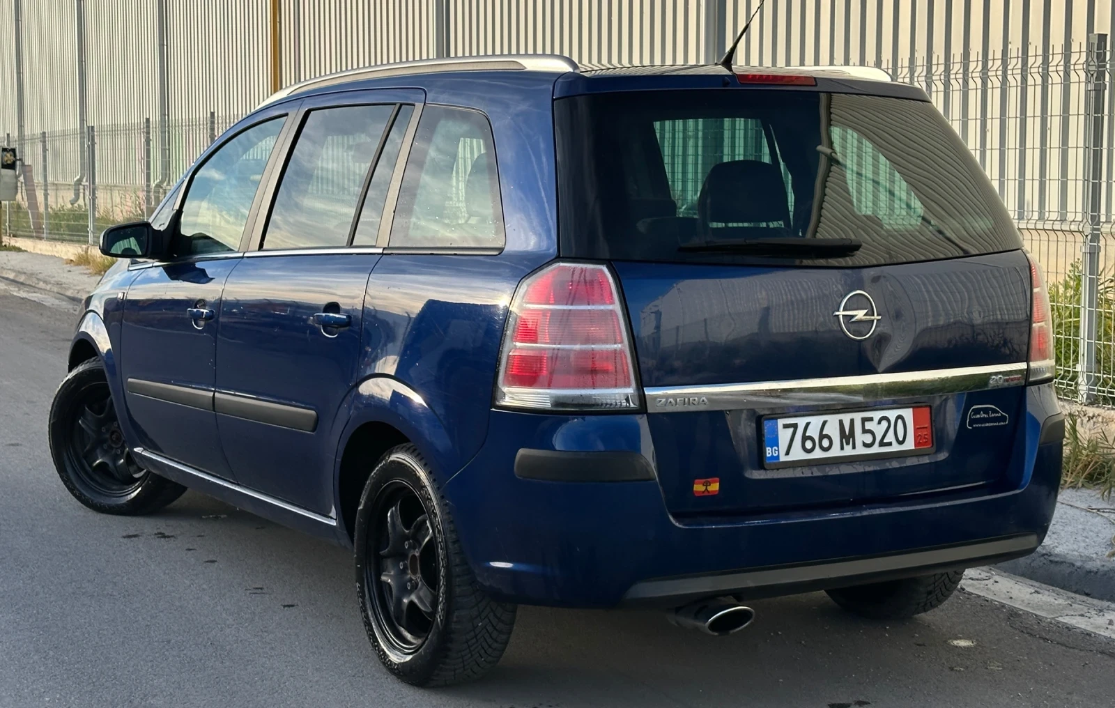 Opel Zafira 2.0 Turbo - изображение 2