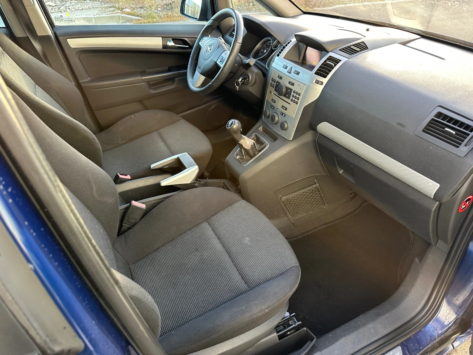 Opel Zafira 2.0 Turbo - изображение 8