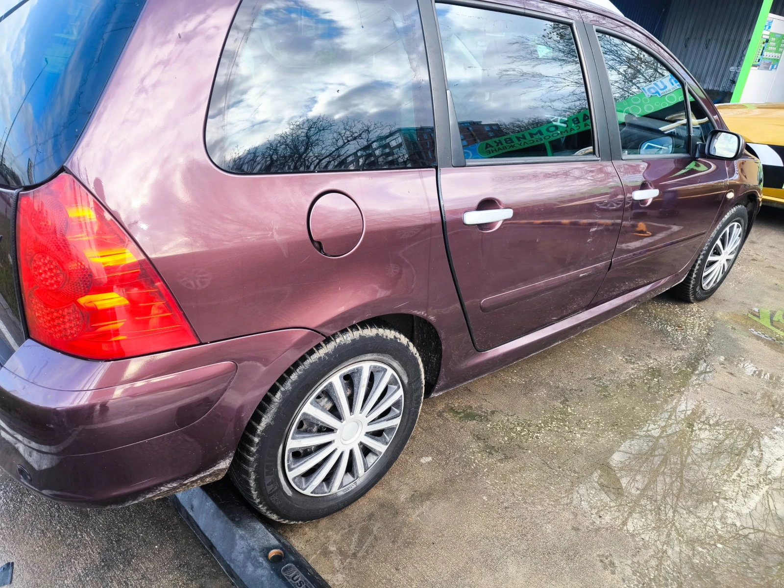 Peugeot 307 SW - изображение 2