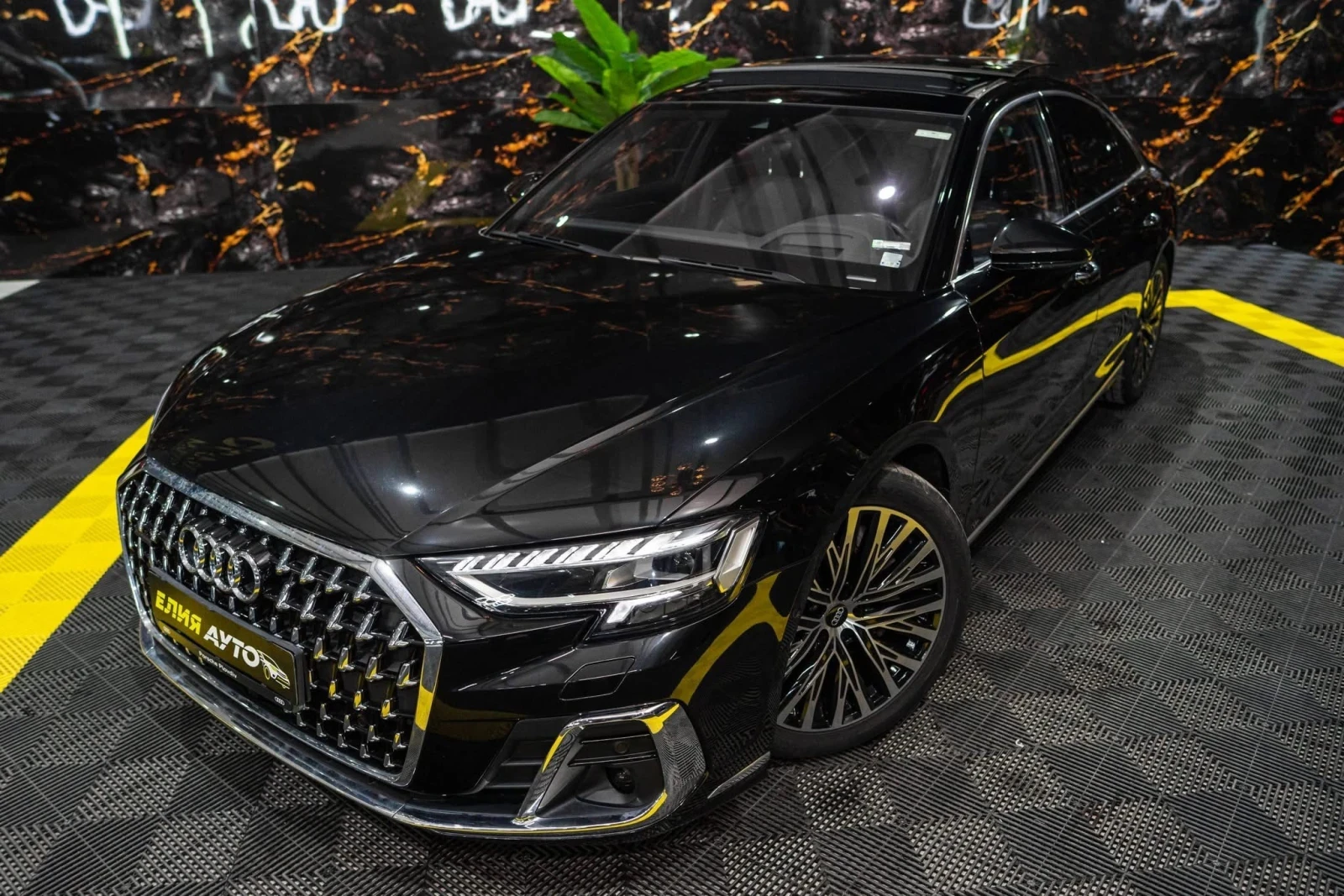 Audi A8 55TFSI QUATTRO LONG S LINE B&O ПАНО ЛИЗИНГ 100% - изображение 2