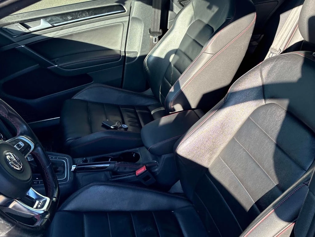 VW Golf GTI/PANO/KEYLESS/HEATED SEATS  | Mobile.bg � ����������� 11