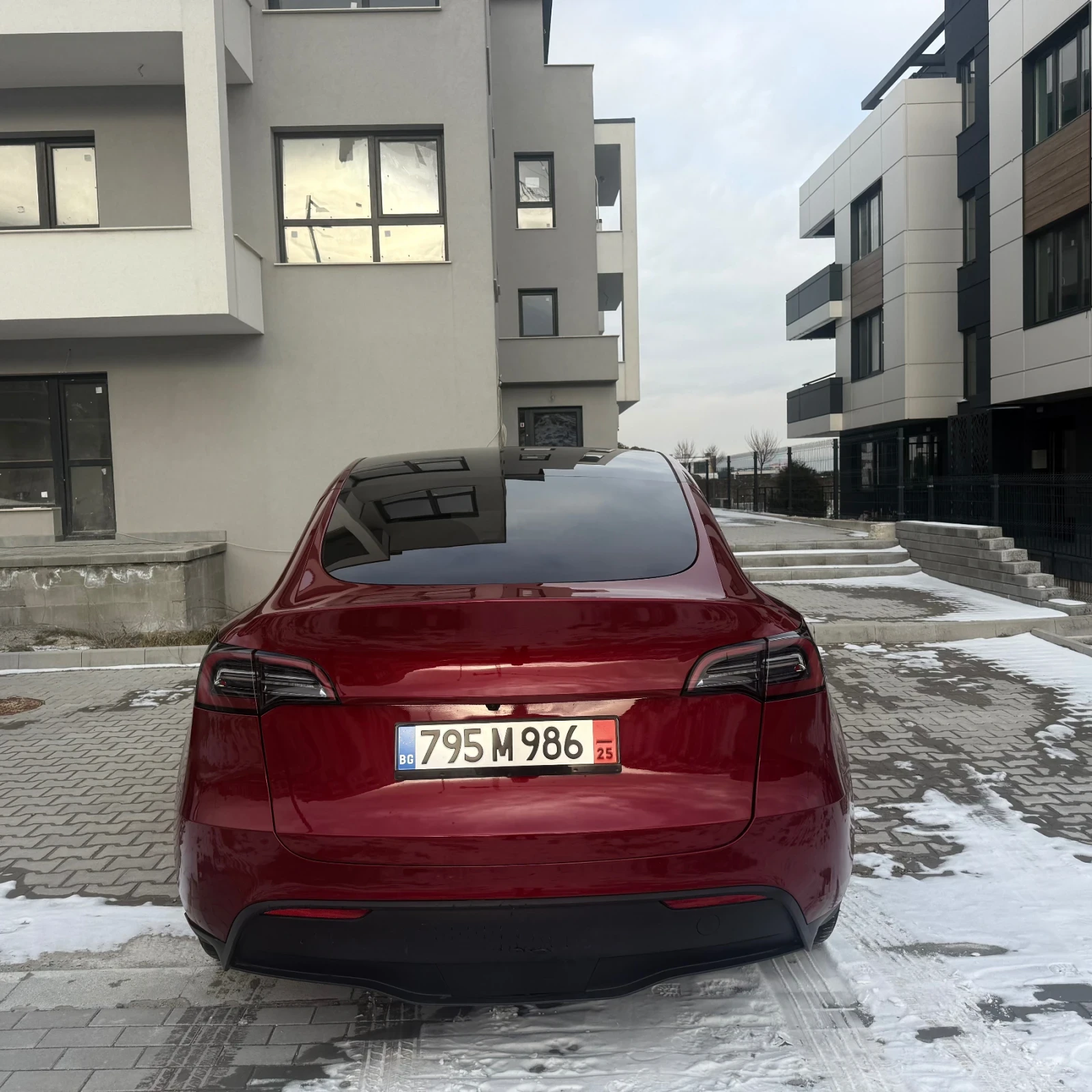 Tesla Model Y 2025 Long Range 12000 km Warranty, снимка 5 - Автомобили и джипове - 53890963