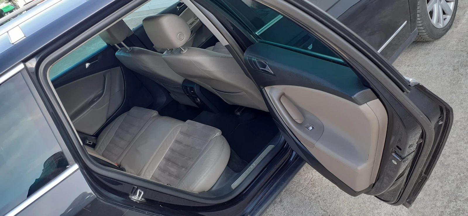 VW Passat 2.0TD 4MOTION, снимка 9 - Автомобили и джипове - 54566317