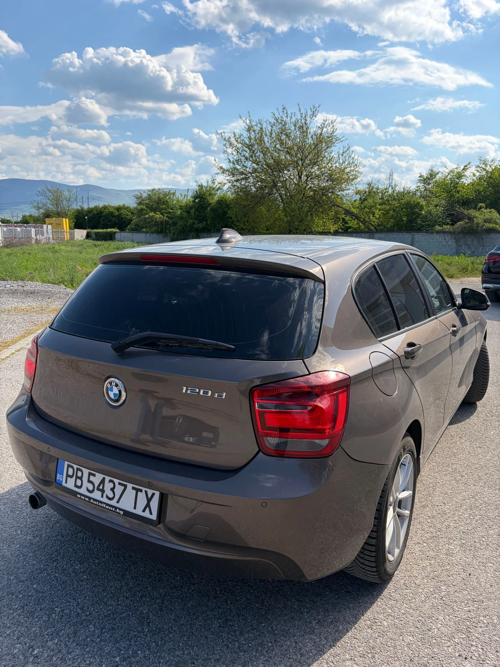 BMW 120, снимка 2 - Автомобили и джипове - 54430487