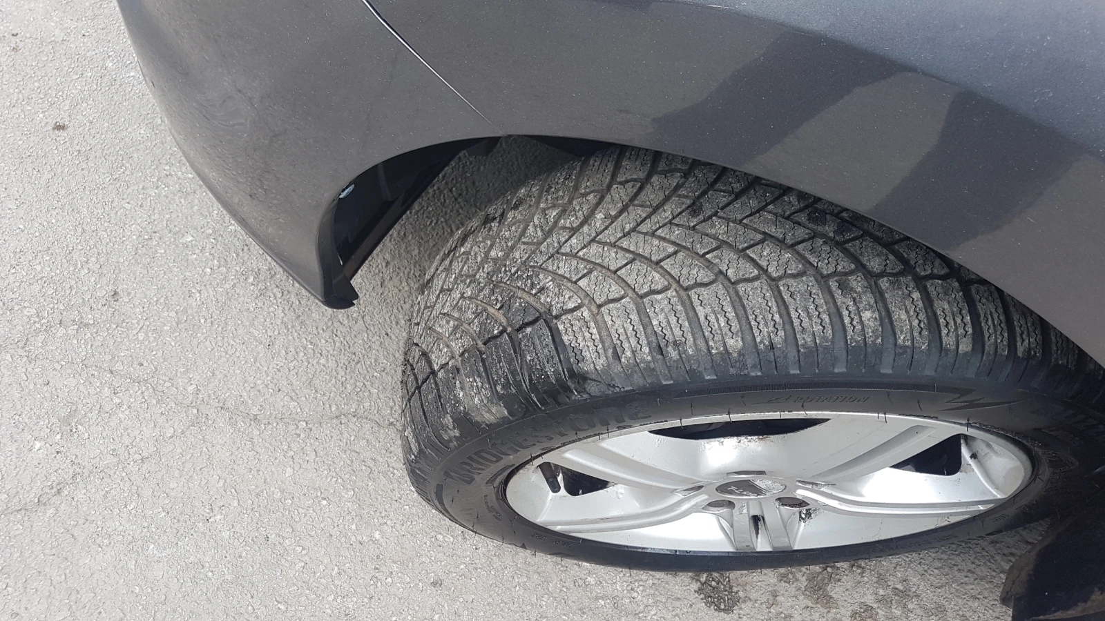 Toyota Auris 1.8I FACELIFT-KEYLESS-KAMERA, снимка 16 - Автомобили и джипове - 54447252