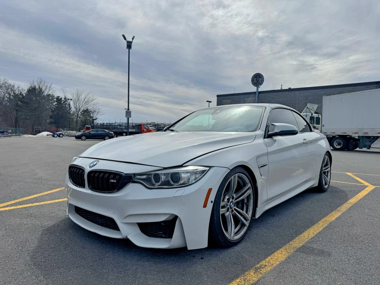 BMW M4, снимка 2 - Автомобили и джипове - 54555880
