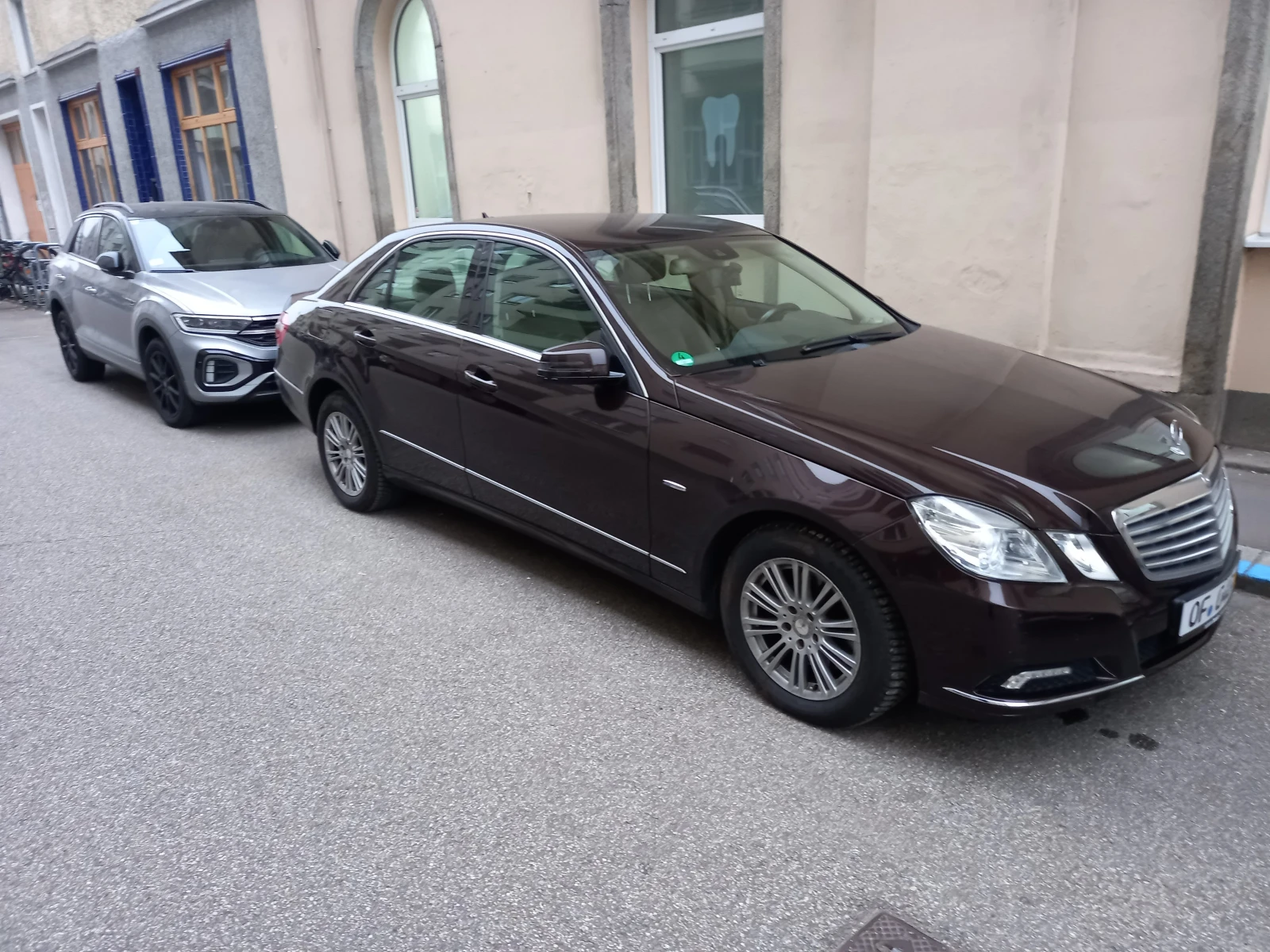 Mercedes-Benz E 250, снимка 2 - Автомобили и джипове - 54753825