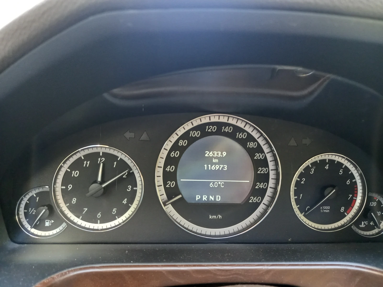 Mercedes-Benz E 250, снимка 9 - Автомобили и джипове - 54753825