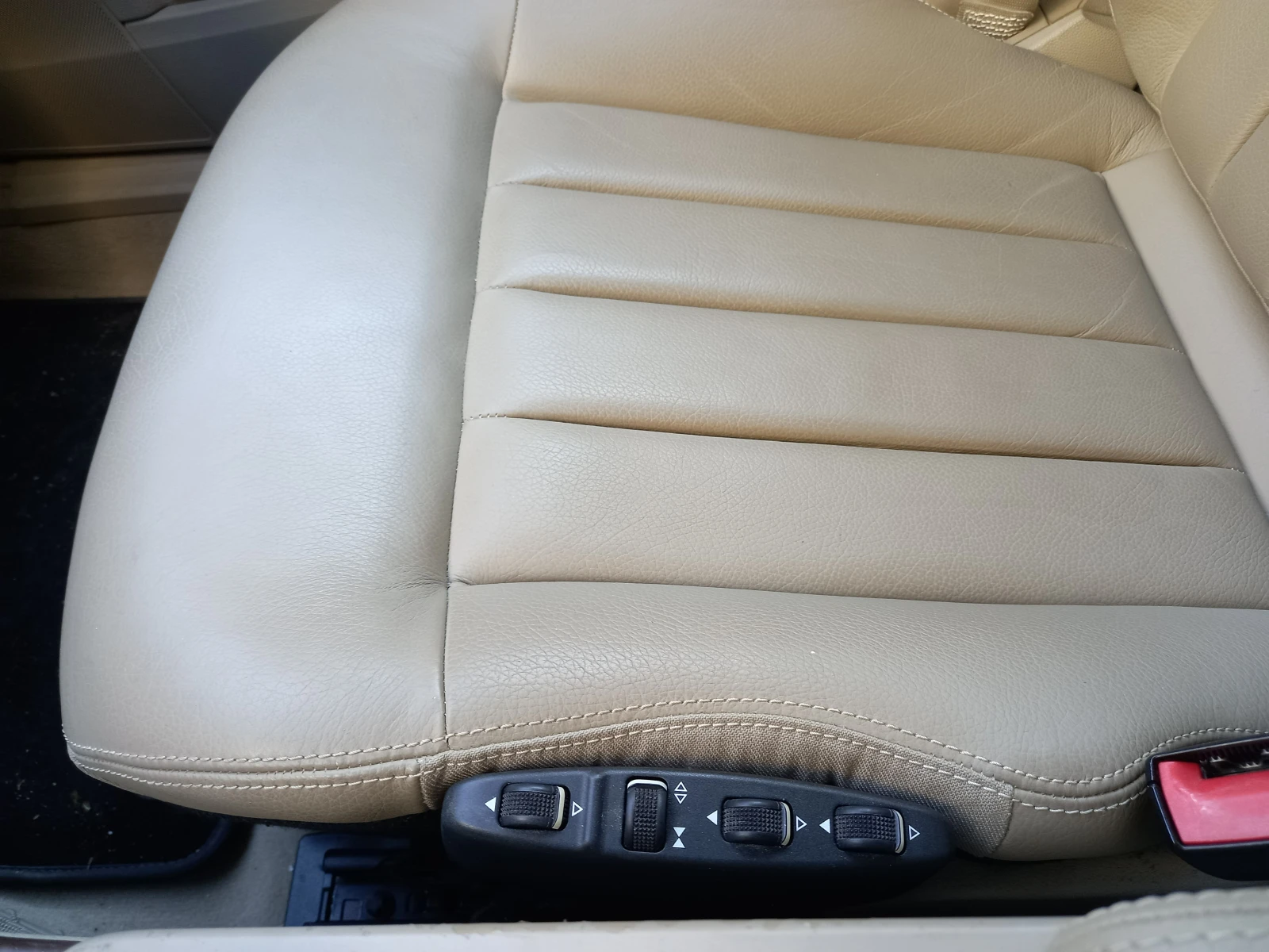Mercedes-Benz E 250, снимка 11 - Автомобили и джипове - 54753825