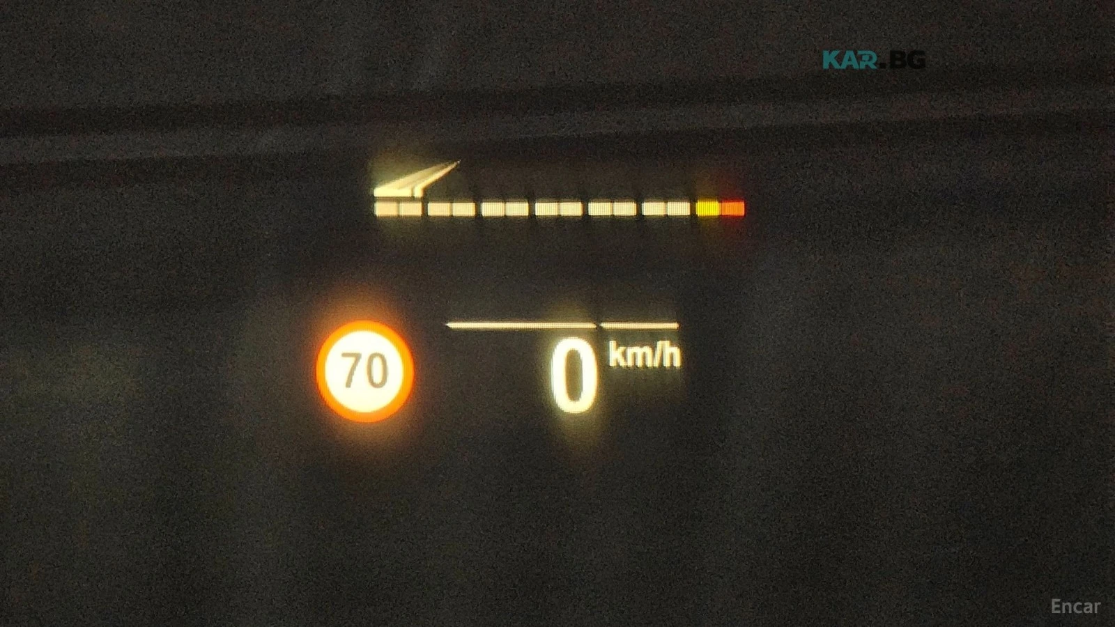 BMW 530 * M PACK* 360* Ambient Light* Head-up* PANO* ПОДГР, снимка 15 - Автомобили и джипове - 55063297
