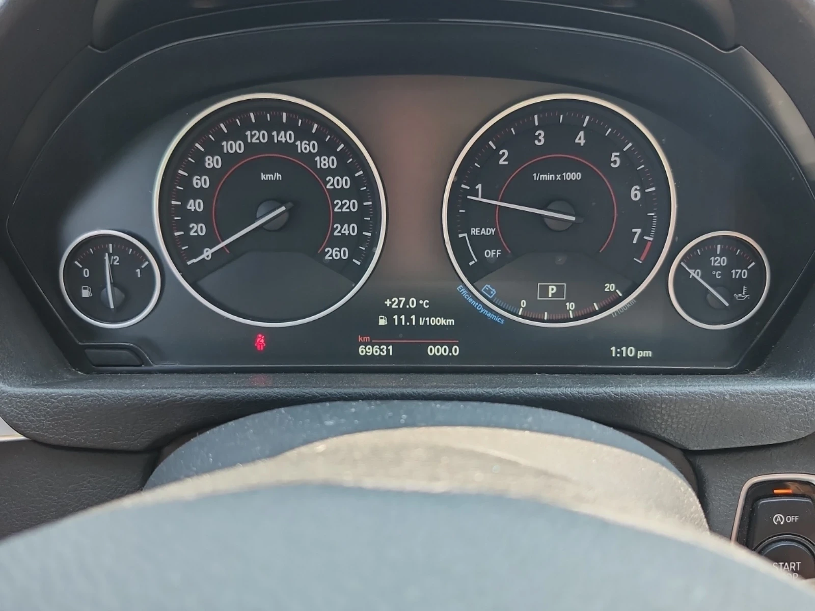 BMW 330 XDRIVE* 69000KM!* ПОДГРЕВ* ШИБИДАХ* ДВА КЛЮЧА, снимка 8 - Автомобили и джипове - 55206377
