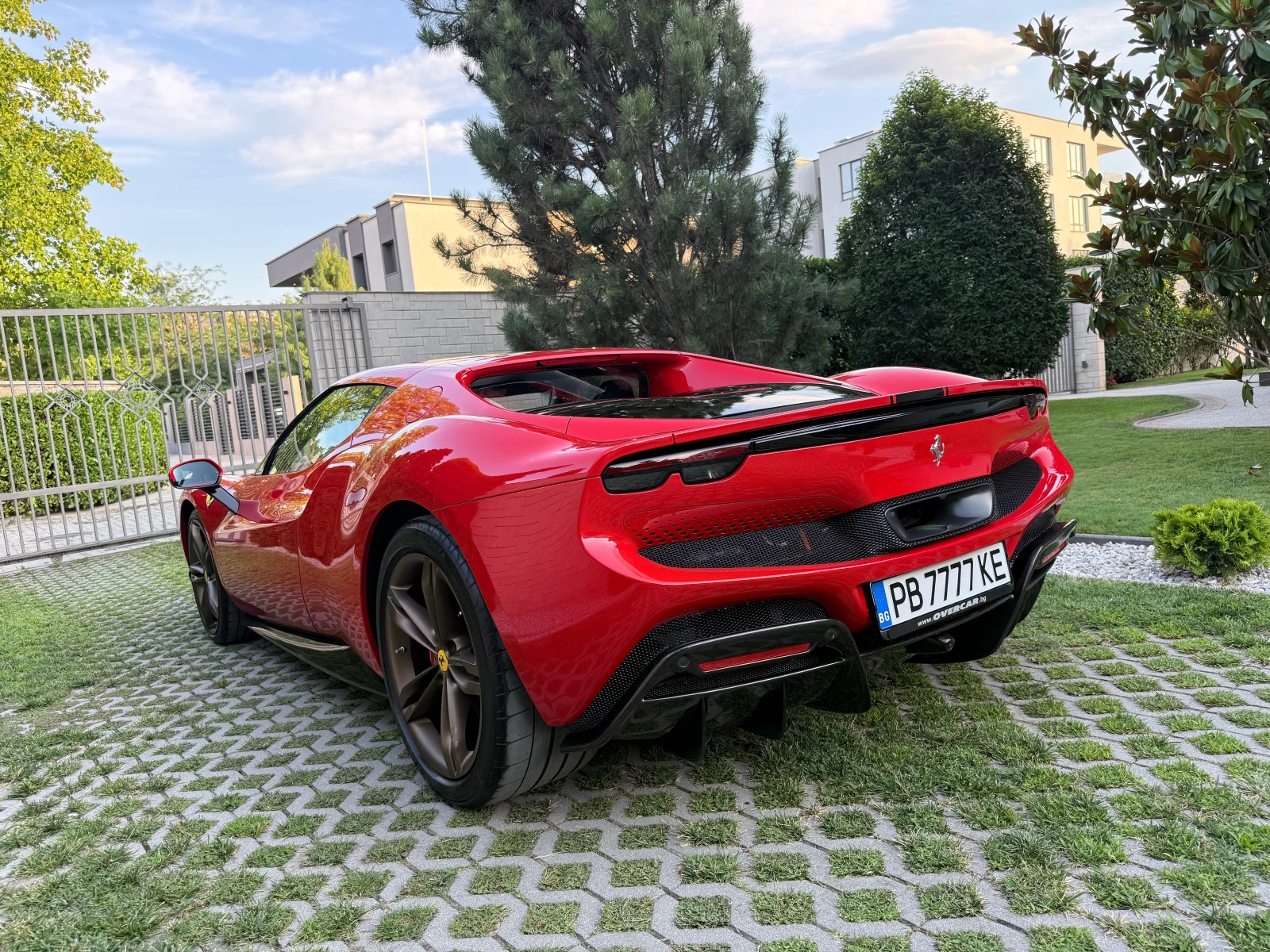 Ferrari 296GTB Carbon* �������� | Mobile.bg � ����������� 3