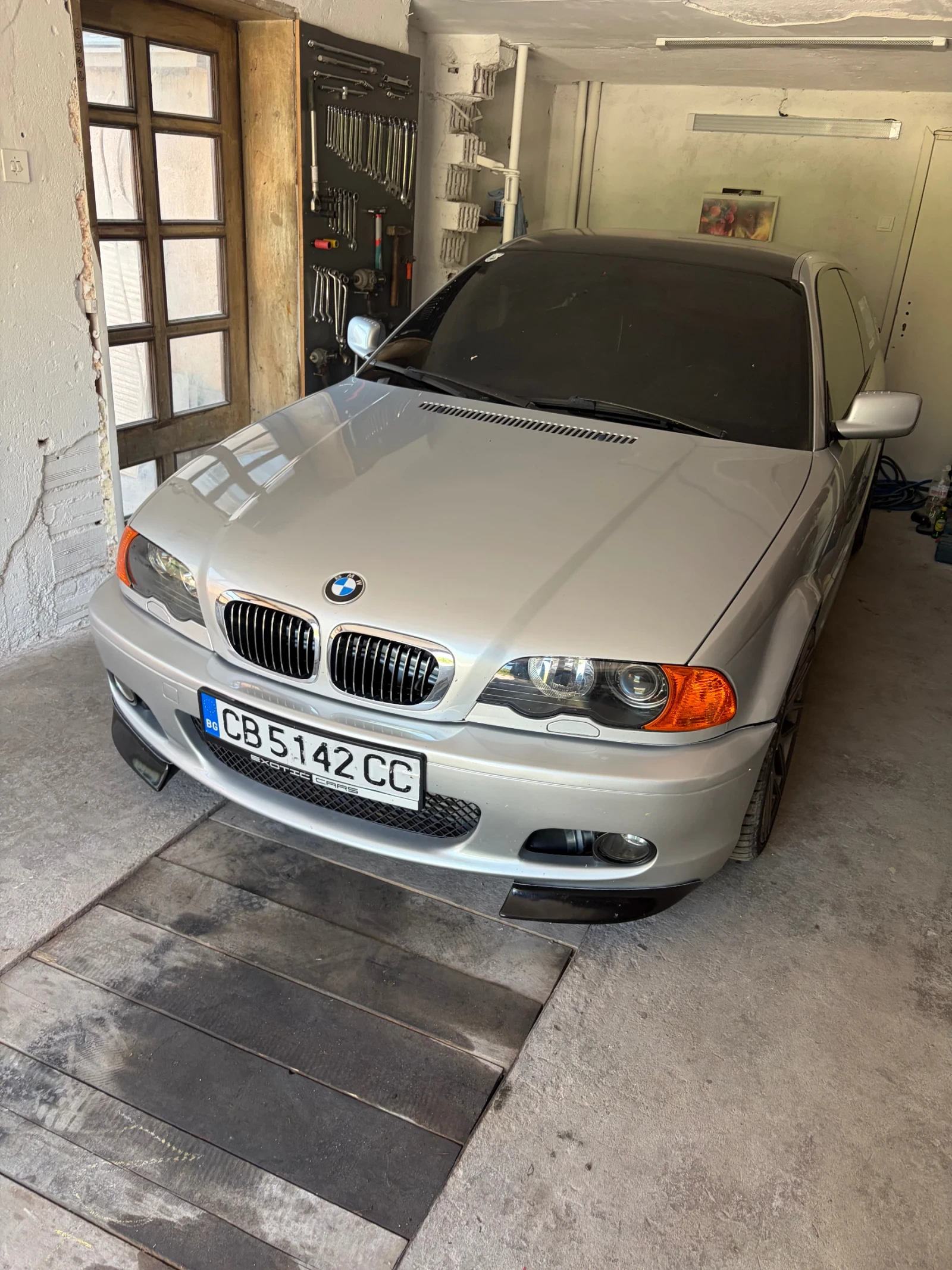 BMW 325