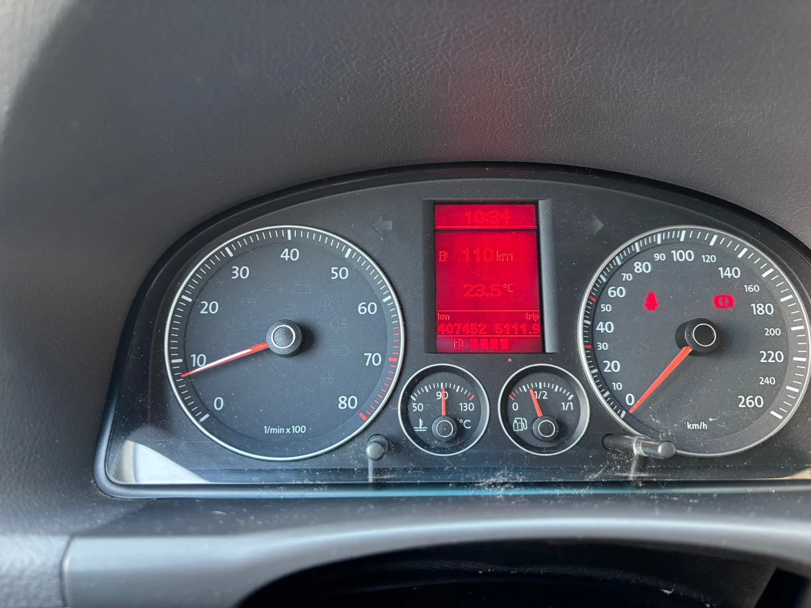 VW Touran 2.0 метан, снимка 11 - Автомобили и джипове - 56038527