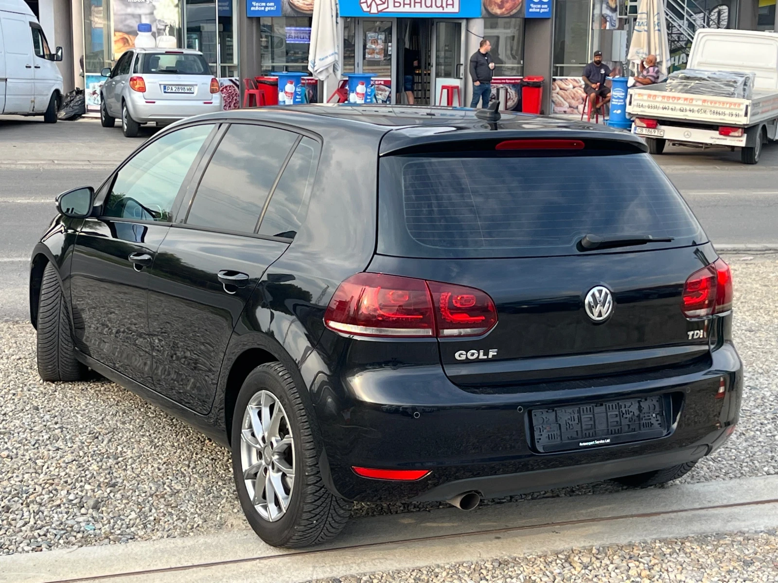 VW Golf 1.6TDI Хубав.Собствен лизинг!!!, снимка 6 - Автомобили и джипове - 56172607