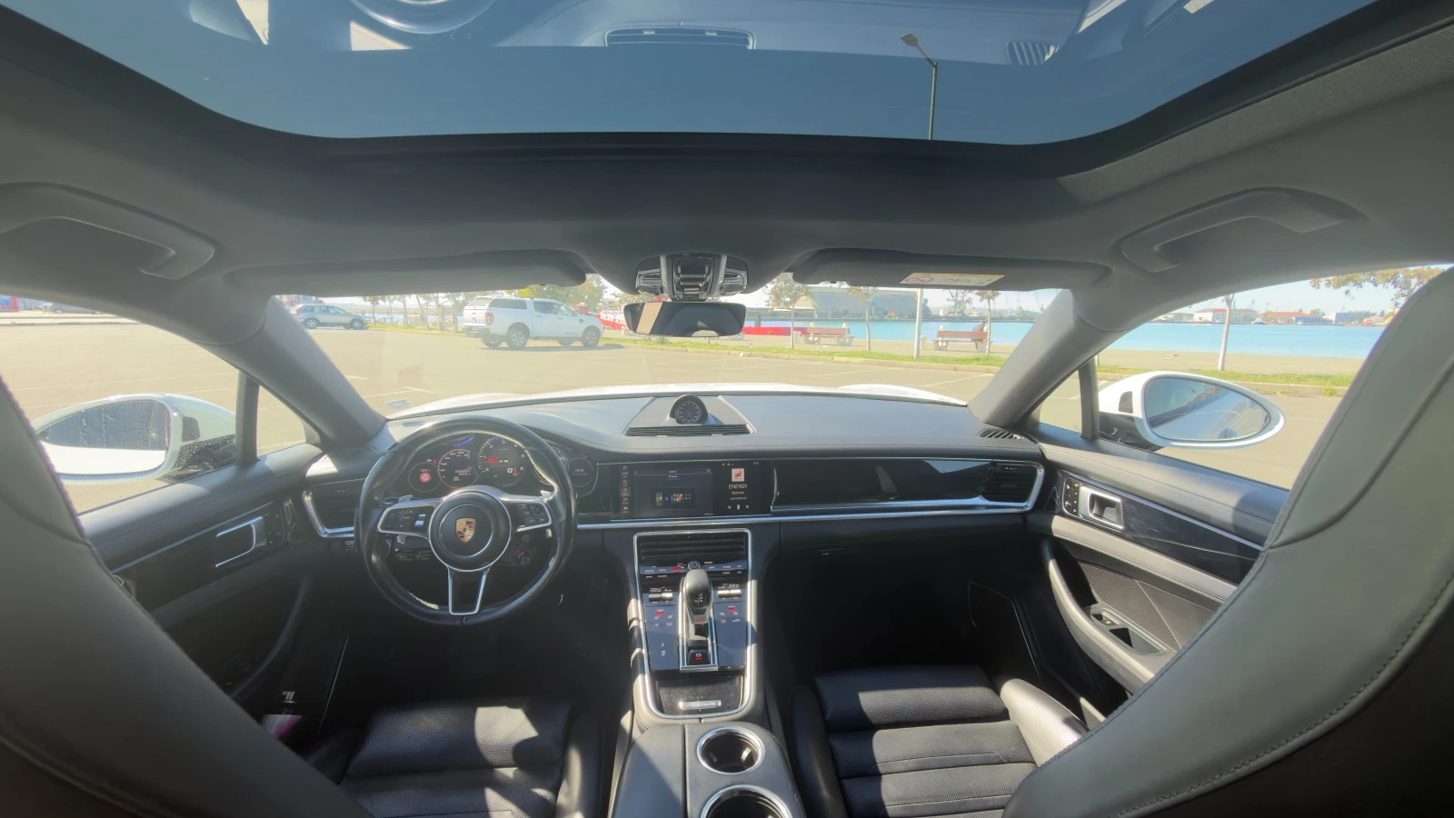 Porsche Panamera 4S (971), снимка 15 - Автомобили и джипове - 56348659