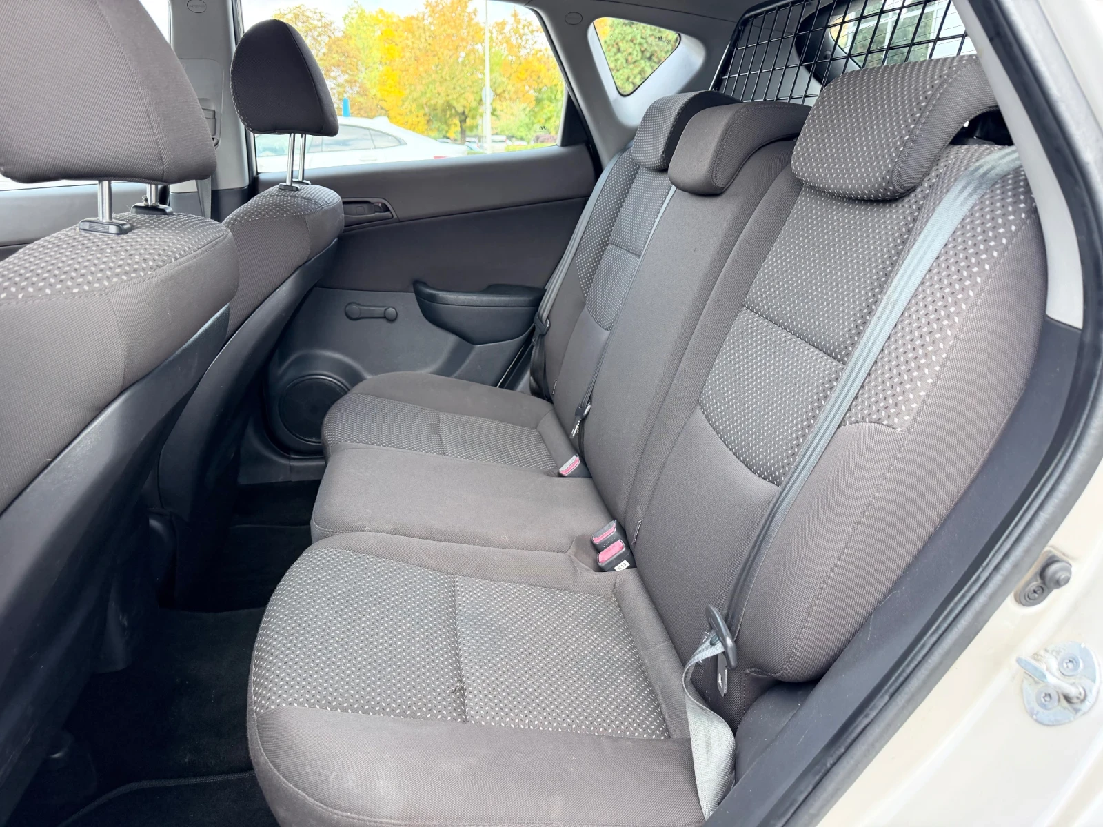 Hyundai I30 1.4 109 hp Facelift ������ ������ | Mobile.bg � ����������� 9