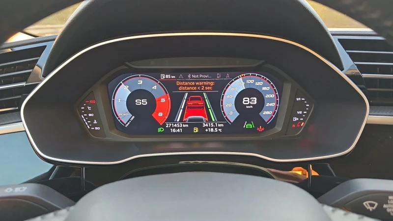 Audi Q3 35 TDi 150k.c. Digital Cockpit, снимка 16 - Автомобили и джипове - 47791256