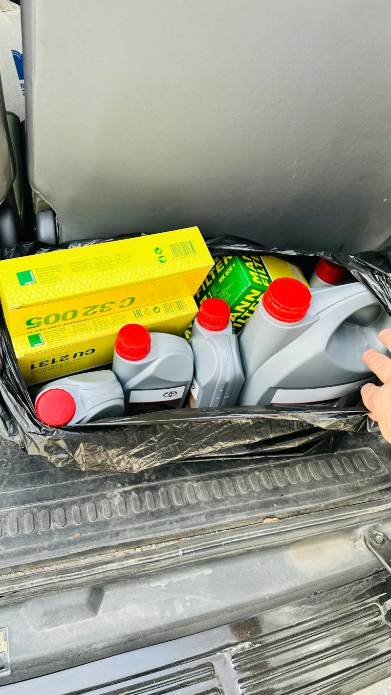 Toyota Land cruiser 120, снимка 12 - Автомобили и джипове - 50345102