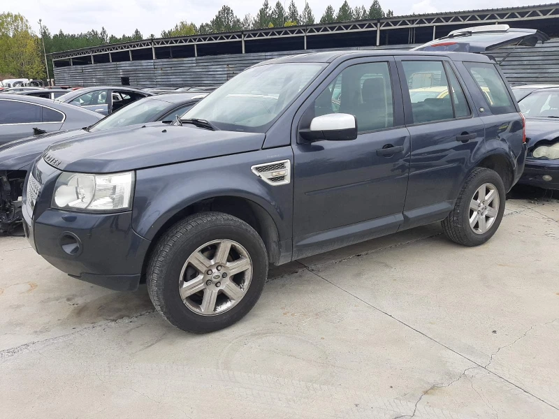 Land Rover Freelander 2.2 TD4 , снимка 3 - Автомобили и джипове - 52037755