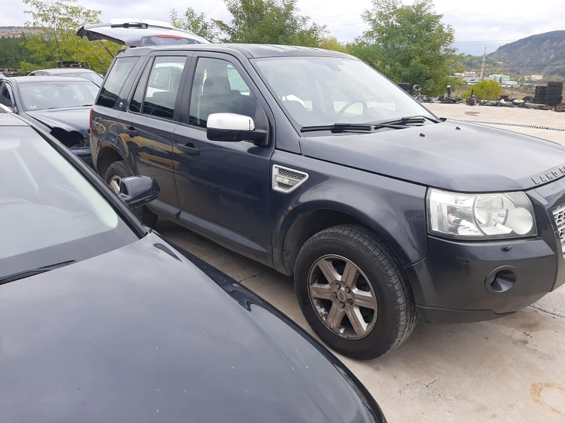 Land Rover Freelander 2.2 TD4 , снимка 2 - Автомобили и джипове - 52037755