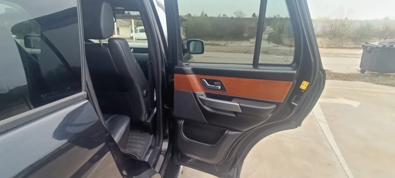 Land Rover Range Rover Sport 2.7 TDI V6 , снимка 13 - Автомобили и джипове - 52347219
