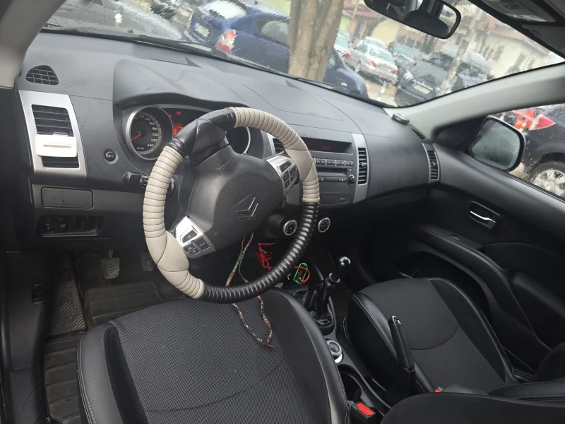 Citroen C-Crosser, снимка 5 - Автомобили и джипове - 53365693