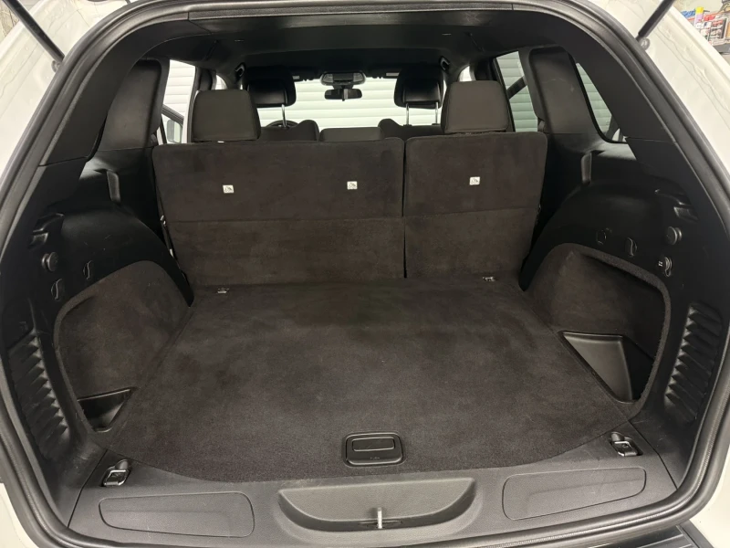 Jeep Grand cherokee Laredo 3.6 V6, снимка 12 - Автомобили и джипове - 53386393