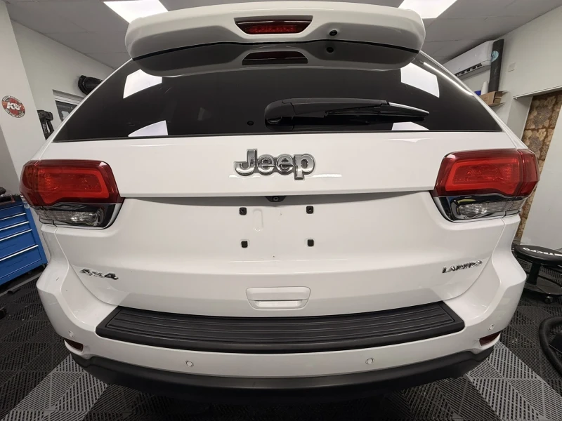 Jeep Grand cherokee Laredo 3.6 V6, снимка 5 - Автомобили и джипове - 53386393