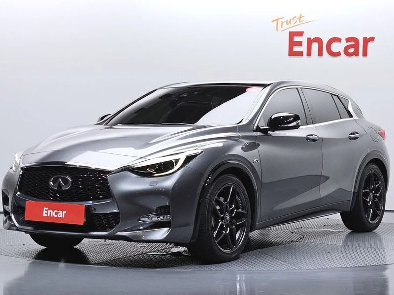 Infiniti Q30 2.0 270920 Automatic