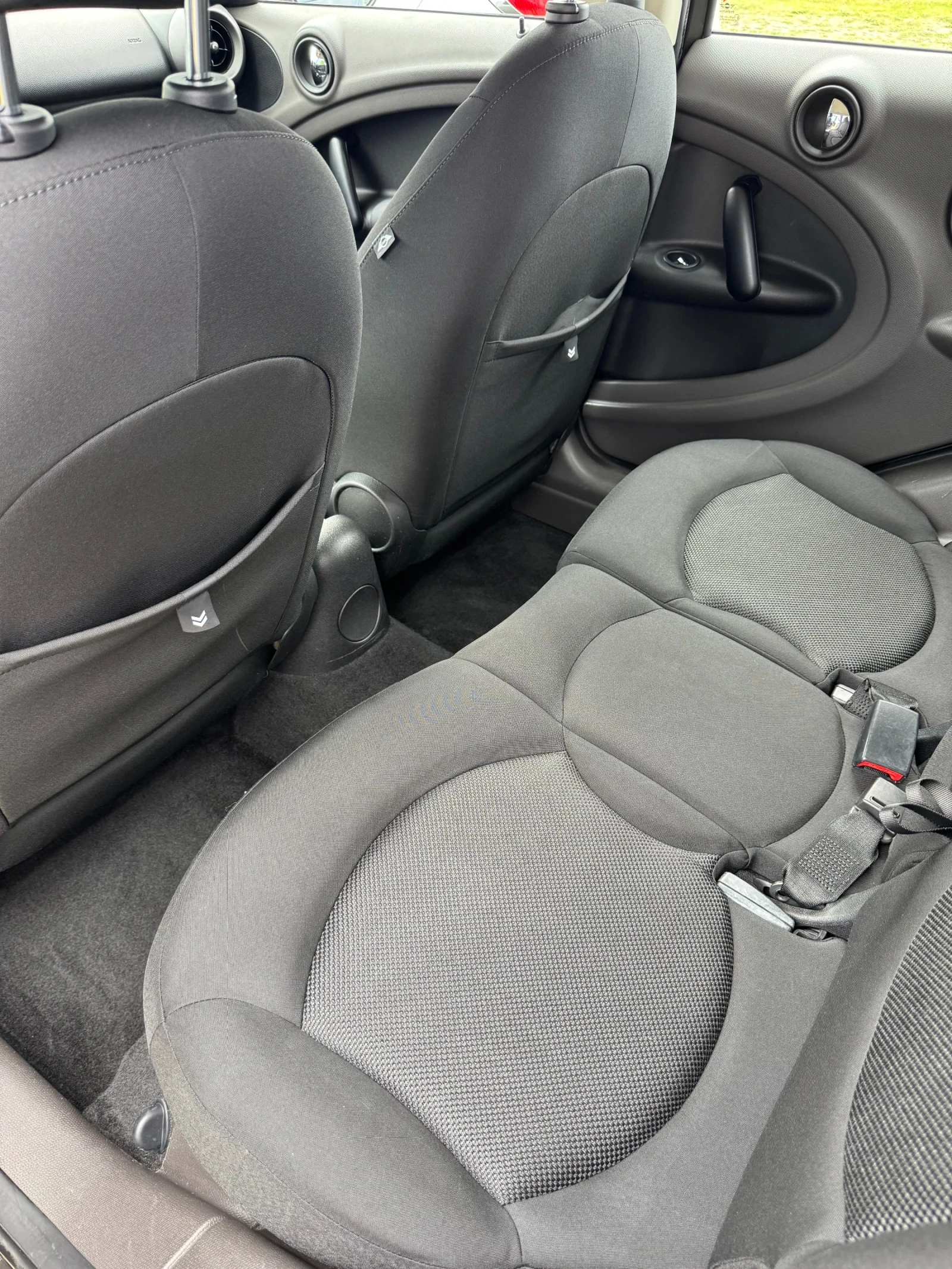 Mini Countryman 1.6 D All4 4x4 - изображение 9