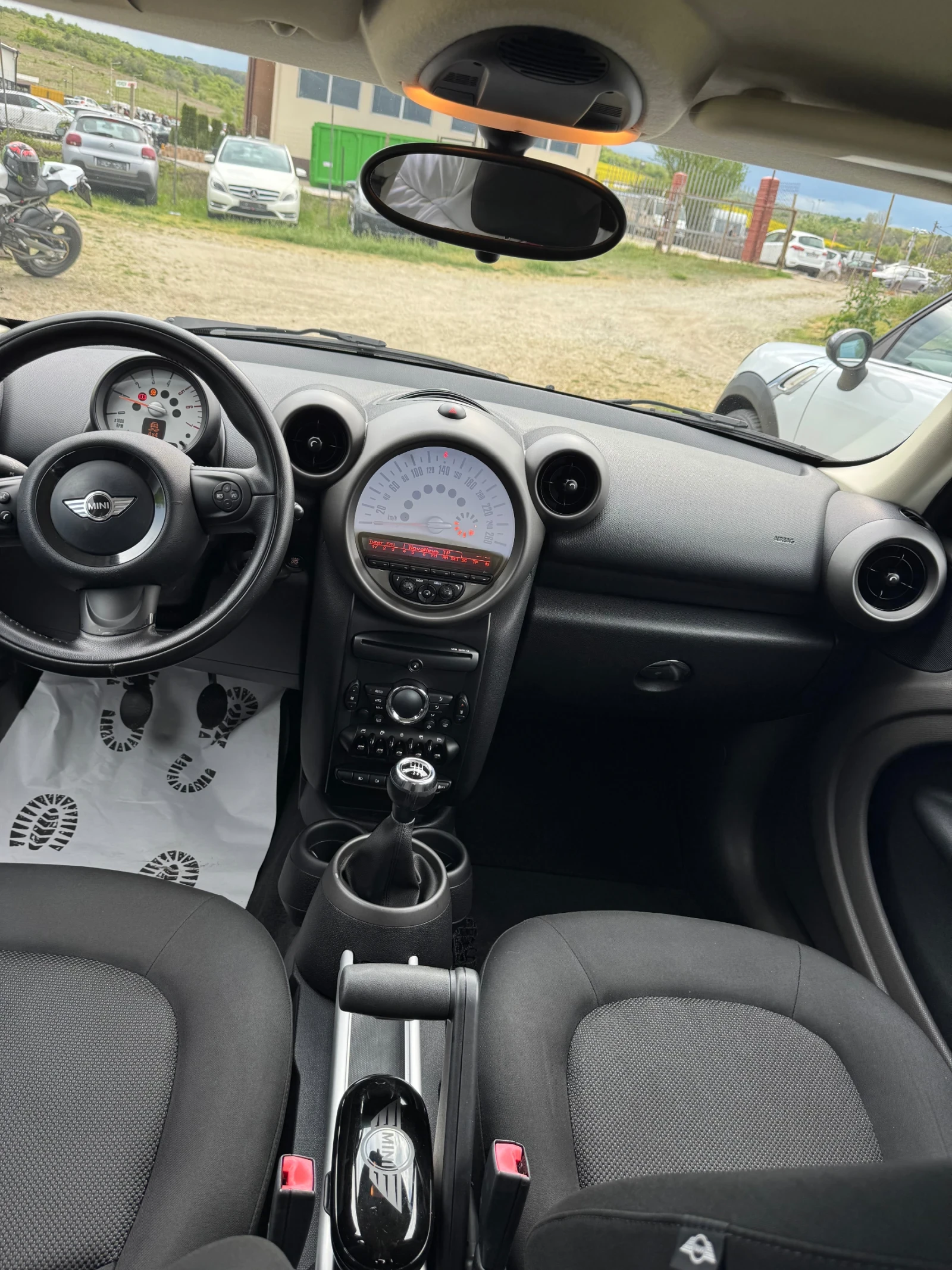 Mini Countryman 1.6 D All4 4x4 - изображение 10