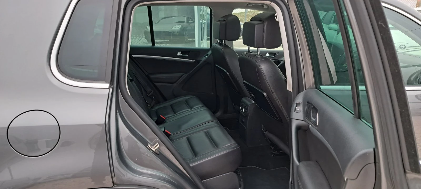 VW Tiguan 2.0TDI 177�� DSG 4x4 ���� �������� ���� | Mobile.bg � ����������� 15