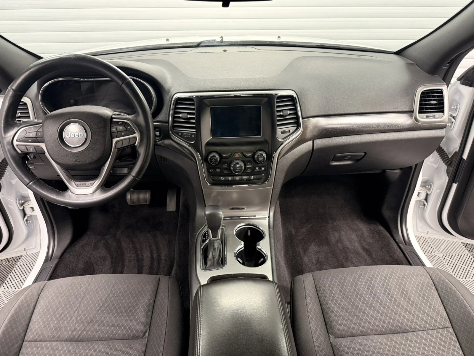 Jeep Grand cherokee Laredo 3.6 V6 - изображение 6