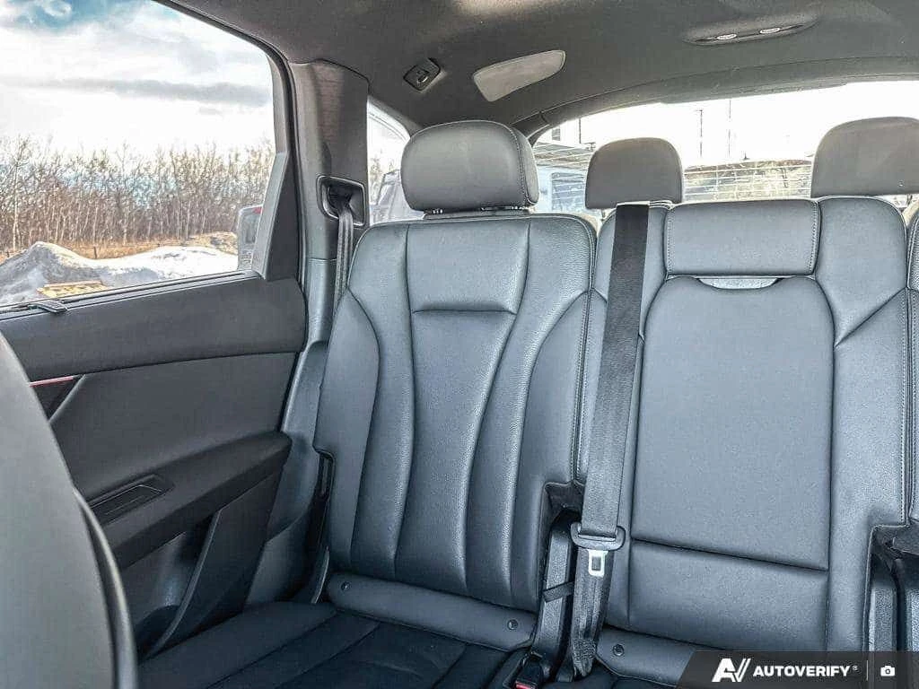 Audi Q7 * Technik * CARFAX * Фиксирана цена до България * , снимка 11 - Автомобили и джипове - 54218524