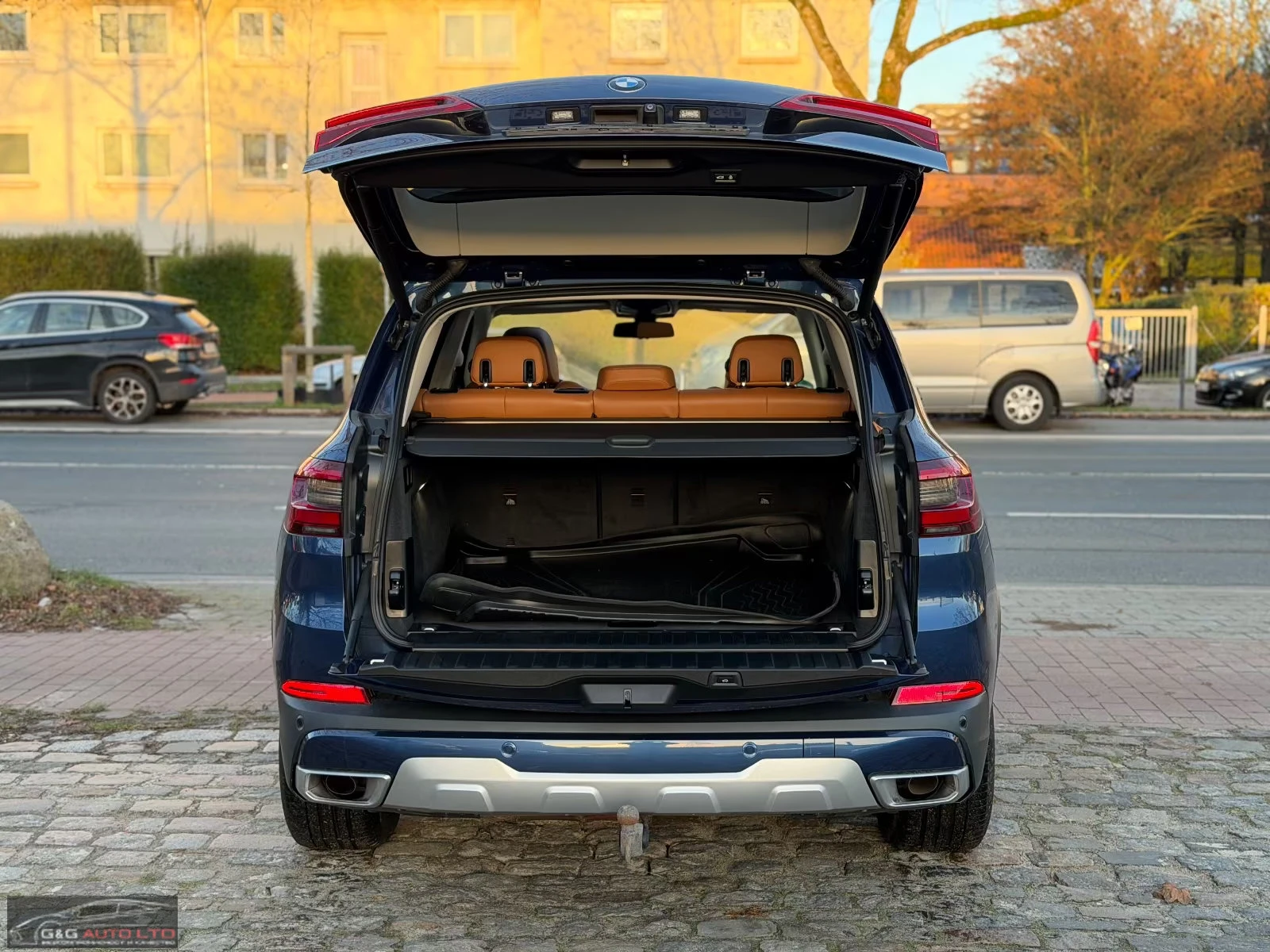 BMW X5 40i/340HP/xDRIVE/INDIVIDUAL/PANO/360/HUD/H&K/186q | Mobile.bg � ����������� 5