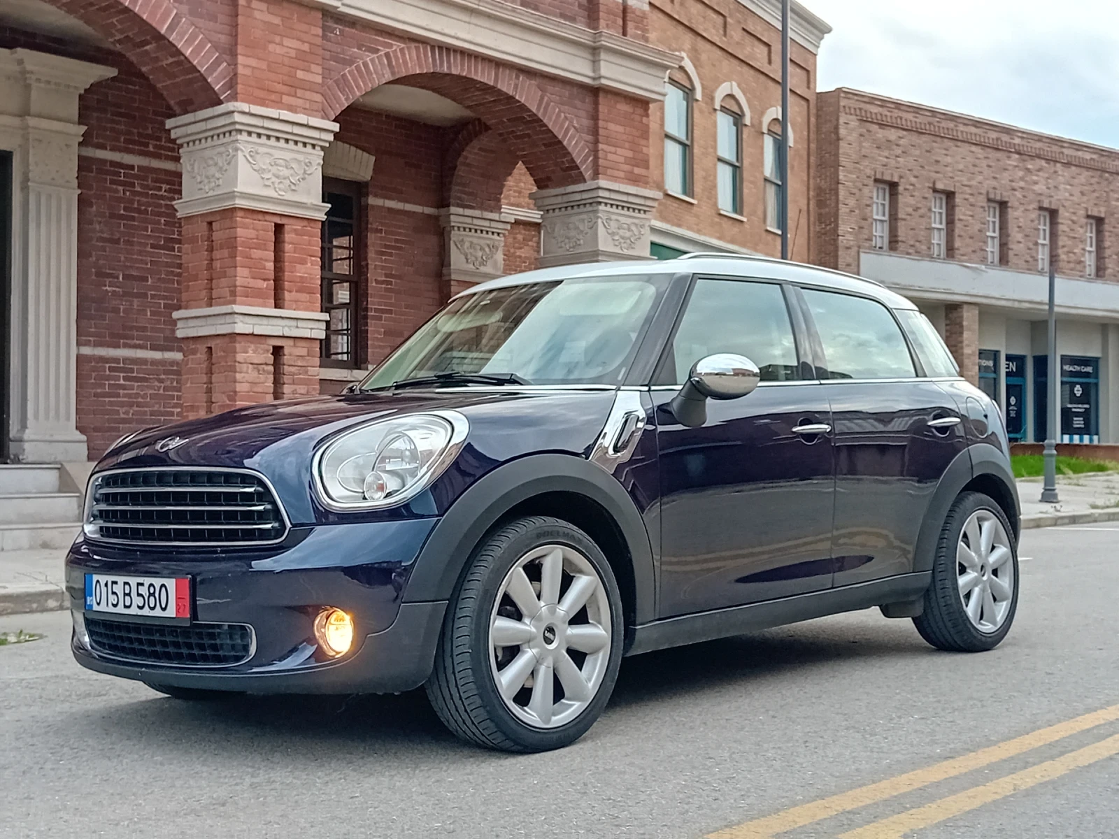 Mini Countryman 2.0D Automatic, снимка 6 - Автомобили и джипове - 54497197