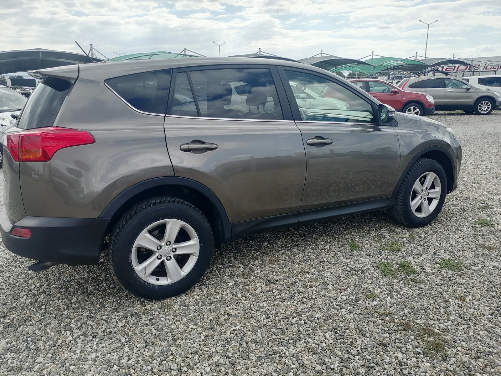 Toyota Rav4 2, 0 D4D, снимка 3 - Автомобили и джипове - 56312855