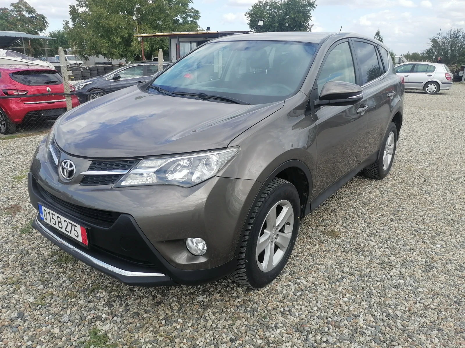 Toyota Rav4 2, 0 D4D, снимка 9 - Автомобили и джипове - 56312855