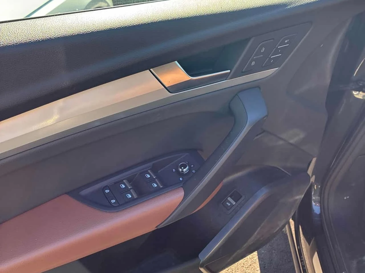 Audi Q5 QUATTRO * ������ ���������������� �� AUDI*  | Mobile.bg � ����������� 10