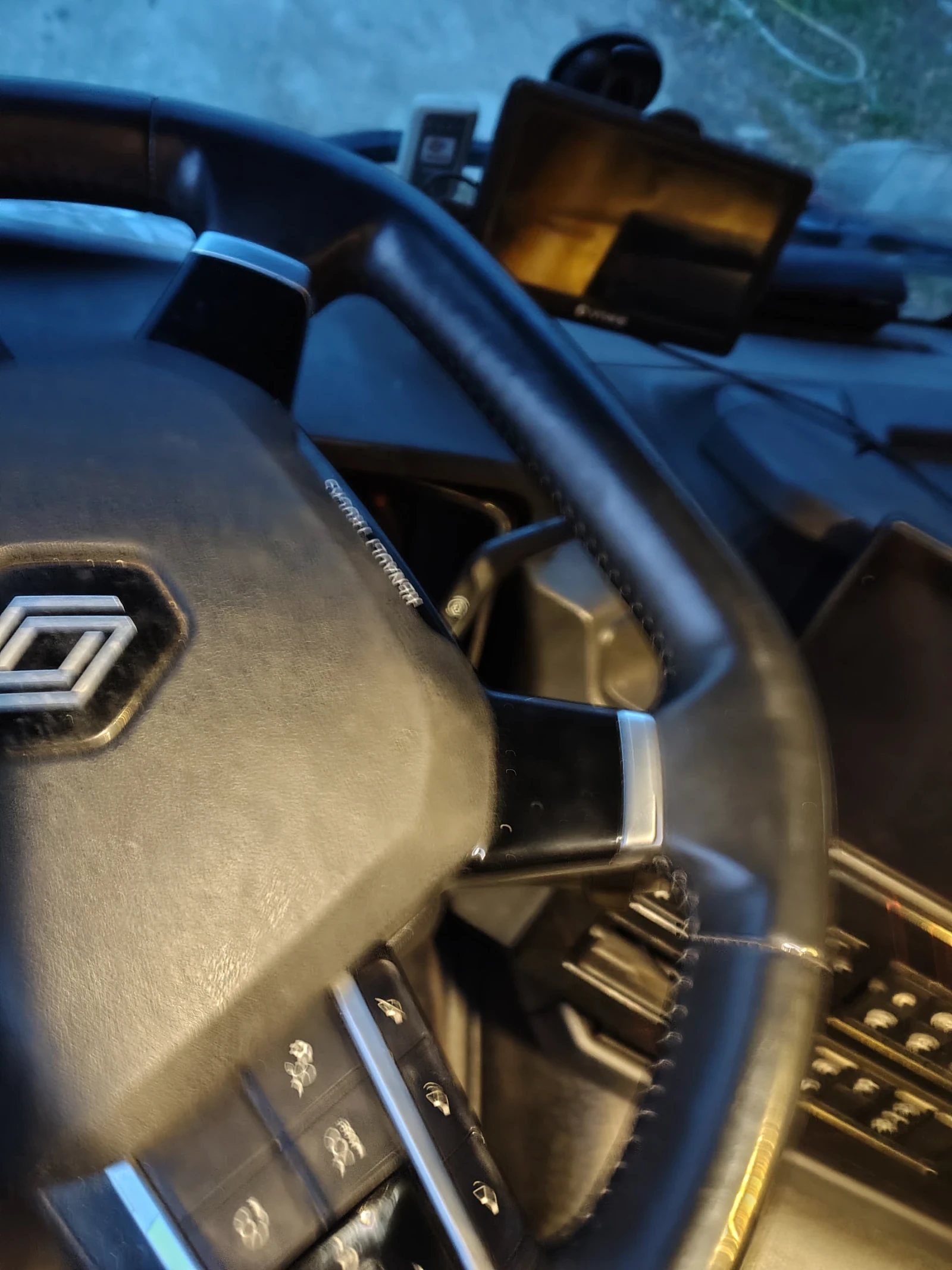 Renault T