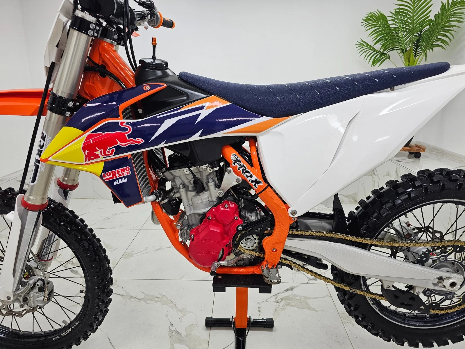 Ktm SX-F 250/СТАРТЕР/2 РЕЖИМА/ТРАКШЪН КОНТРОЛ/ ЛИЗИНГ - изображение 8