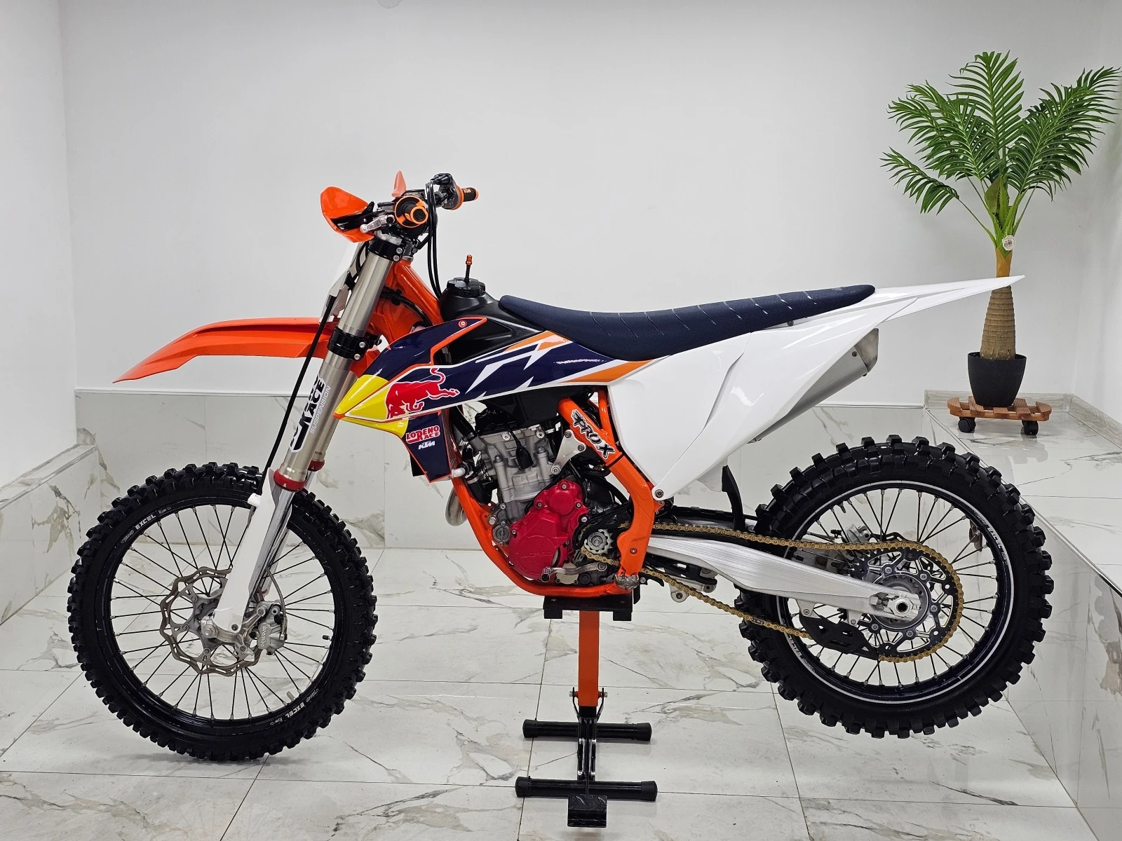 Ktm SX-F 250/СТАРТЕР/2 РЕЖИМА/ТРАКШЪН КОНТРОЛ/ ЛИЗИНГ - изображение 7