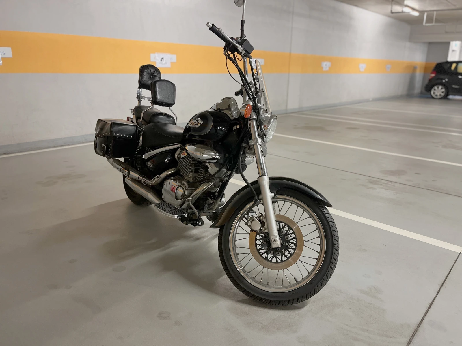 Suzuki Intruder VL250 - изображение 7