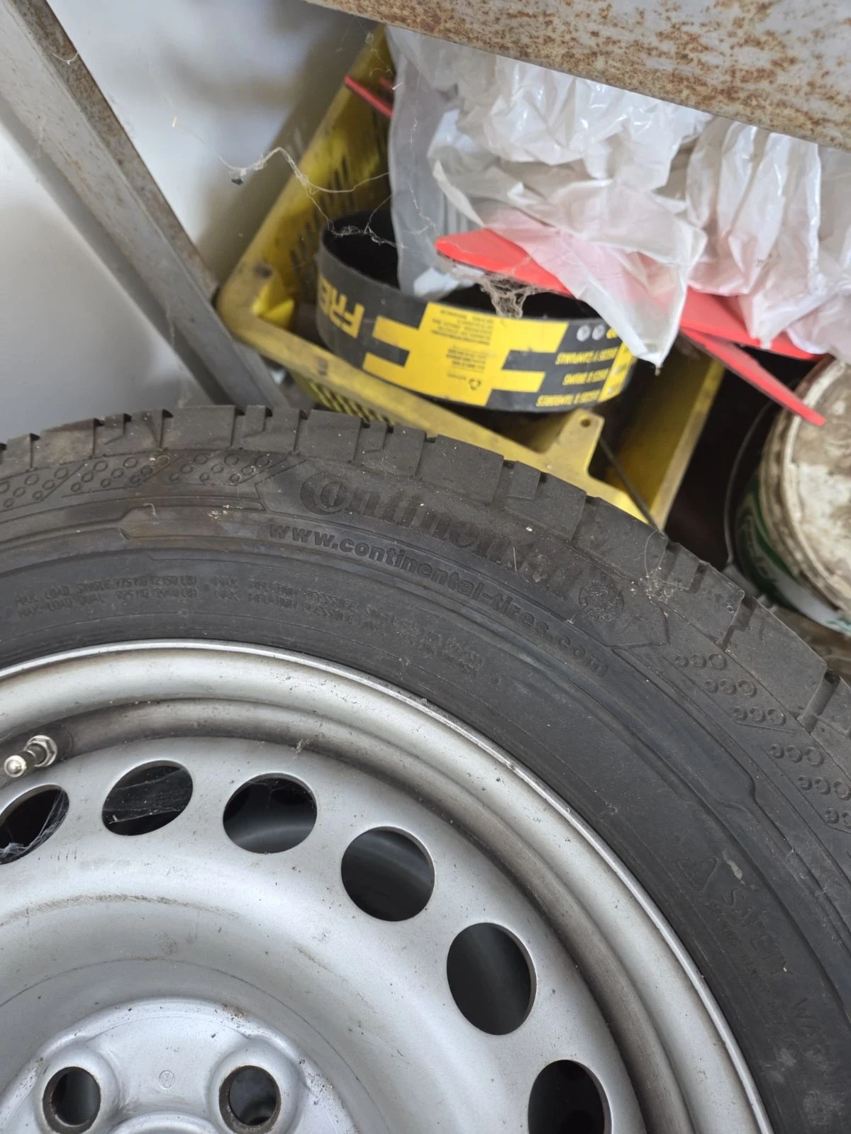 ���� � ������ 205/65R16 | Mobile.bg � ����������� 1