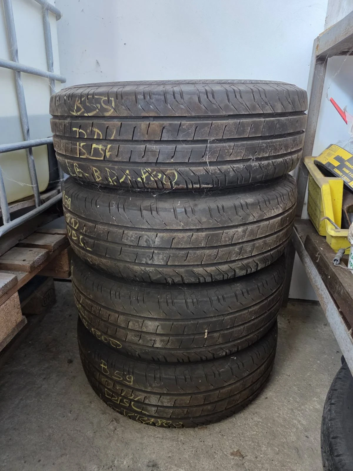 ���� � ������ 205/65R16 | Mobile.bg � ����������� 2