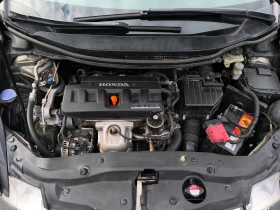 Honda Civic 1.8i-VTEC-140кс-6 скорости-КЛИМАТРОНИК-КСЕНОН-, снимка 16