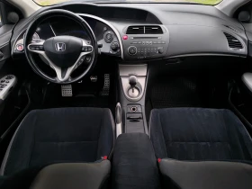 Honda Civic 1.8i-VTEC-140кс-6 скорости-КЛИМАТРОНИК-КСЕНОН-, снимка 13